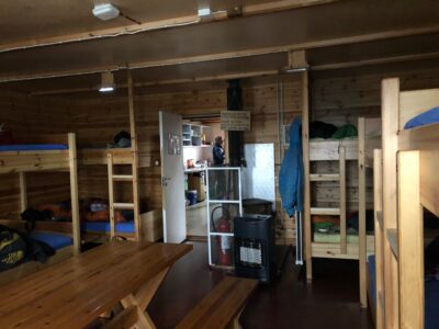 Die Berghütte am Kverkfjöll: unser Schlafzimmer (Sägerei inklusive!)