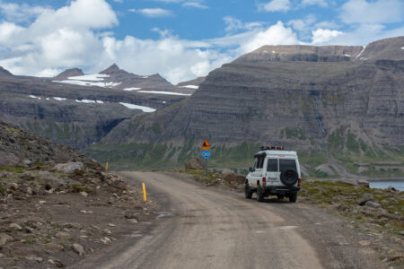 Entlang der Piste F643 in Richtung Djupavik