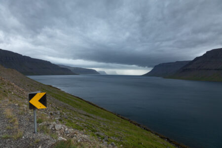 Die Strasse 61 kurz vor Isafjördur