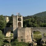 Die imposante Brücke von Besalù Die imposante Brücke von Besalù