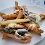 Gemüse-Tempura mit marinierten Sardinen Gemüse-Tempura mit marinierten Sardinen