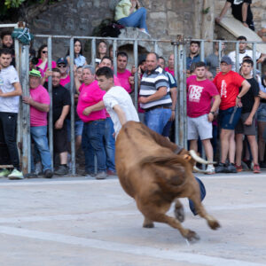 Formiche Alto: das Dorffest "la Peña Taurina"