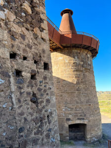 Lucainena de las Torres: ein rekonstruirter Eisen-Schmelzofen