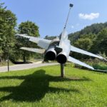 Kuriositäten unterwegs: F5 Tiger im Dorfzentrum Kuriositäten unterwegs: F5 Tiger im Dorfzentrum