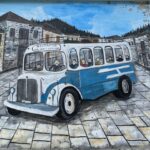 Ano Chora: Huldigung einer ausser Betrieb gesetzte Buslinie Ano Chora: Huldigung einer ausser Betrieb gesetzte Buslinie
