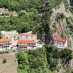 Karpenisi: das Kloster Prousos - Panagia Prousiotissa Karpenisi: das Kloster Prousos - Panagia Prousiotissa