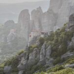 Meteora: Kloster Roussanou im Morgendunst Meteora: Kloster Roussanou im Morgendunst