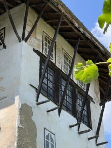 Gjirokaster: Skenduli House
