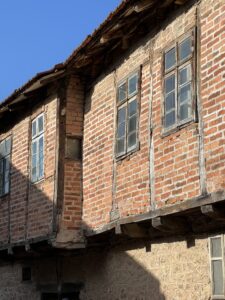 Vevchani: alte Fachhäuser