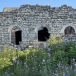Berat: die Burg (Die Ruine der "Weissen Moschee") Berat: die Burg (Die Ruine der "Weissen Moschee")