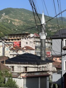 Peshkopi: Ein anderer Typ von Salat!