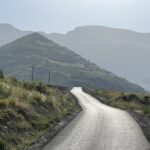 Die Strasse zum Dorf Rabdisht Die Strasse zum Dorf Rabdisht
