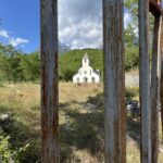 Theth-Rundkurs: Verlassene Kirche Theth-Rundkurs: Verlassene Kirche