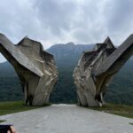 Bosnien: Tjentiste, Monument zur Schlacht an der Sutjeska Bosnien: Tjentiste, Monument zur Schlacht an der Sutjeska