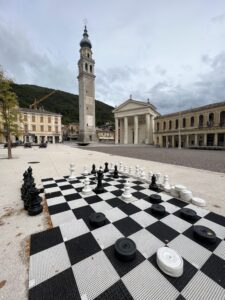 Italien: Valdobbiadene, Hauptplatz