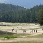 Zabljak: Wanderung um den Crno jezero. Wir sind nicht allein! Zabljak: Wanderung um den Crno jezero. Wir sind nicht allein!