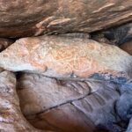 Mt. Augustus: Beedoboondu Petroglyphen Mt. Augustus: Beedoboondu Petroglyphen