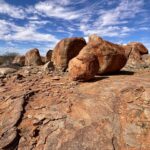Ullawarra road zwischen Mt. Augustus und Kennedy Range NP: bizzarre Steinformationen Ullawarra road zwischen Mt. Augustus und Kennedy Range NP: bizzarre Steinformationen