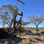 Skull Springs Road: Ruine einer alten Mine Skull Springs Road: Ruine einer alten Mine