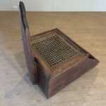 Milparinka: Albert Goldfield Museum, craddle (Handbetriebenes Goldsieb) Milparinka: Albert Goldfield Museum, craddle (Handbetriebenes Goldsieb)