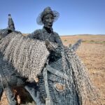 Milparinka Art Trail: Charles Sturt Expedition (Künstler Brian Campbell) Milparinka Art Trail: Charles Sturt Expedition (Künstler Brian Campbell)