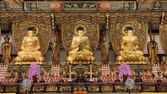 Ngon Pin Village: Po Lin Kloster