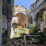 Die Ruinen der Kirche von Chiriveta Die Ruinen der Kirche von Chiriveta