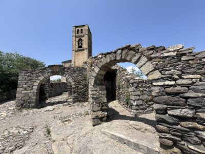 Montañana: Iglesia de Santa Maria de Baldòs