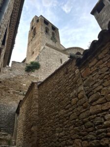 Àger: die Stiftskirche Sant Père