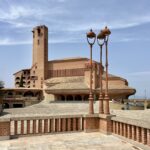 Sanctuario de Torreciudad: Galerie mit Bildern der Jungfrau