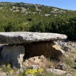 Parque natural de la Sierra y los Cañones de Guara: Dolmen Losa Mora Parque natural de la Sierra y los Cañones de Guara: Dolmen Losa Mora
