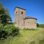 Parque natural de la Sierra y los Cañones de Guara: die Kirche von San Andrés de Nasarre Parque natural de la Sierra y los Cañones de Guara: die Kirche von San Andrés de Nasarre