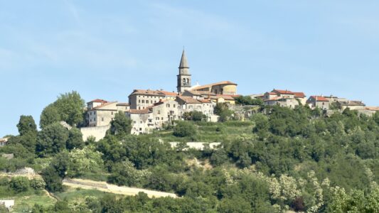 Buzet